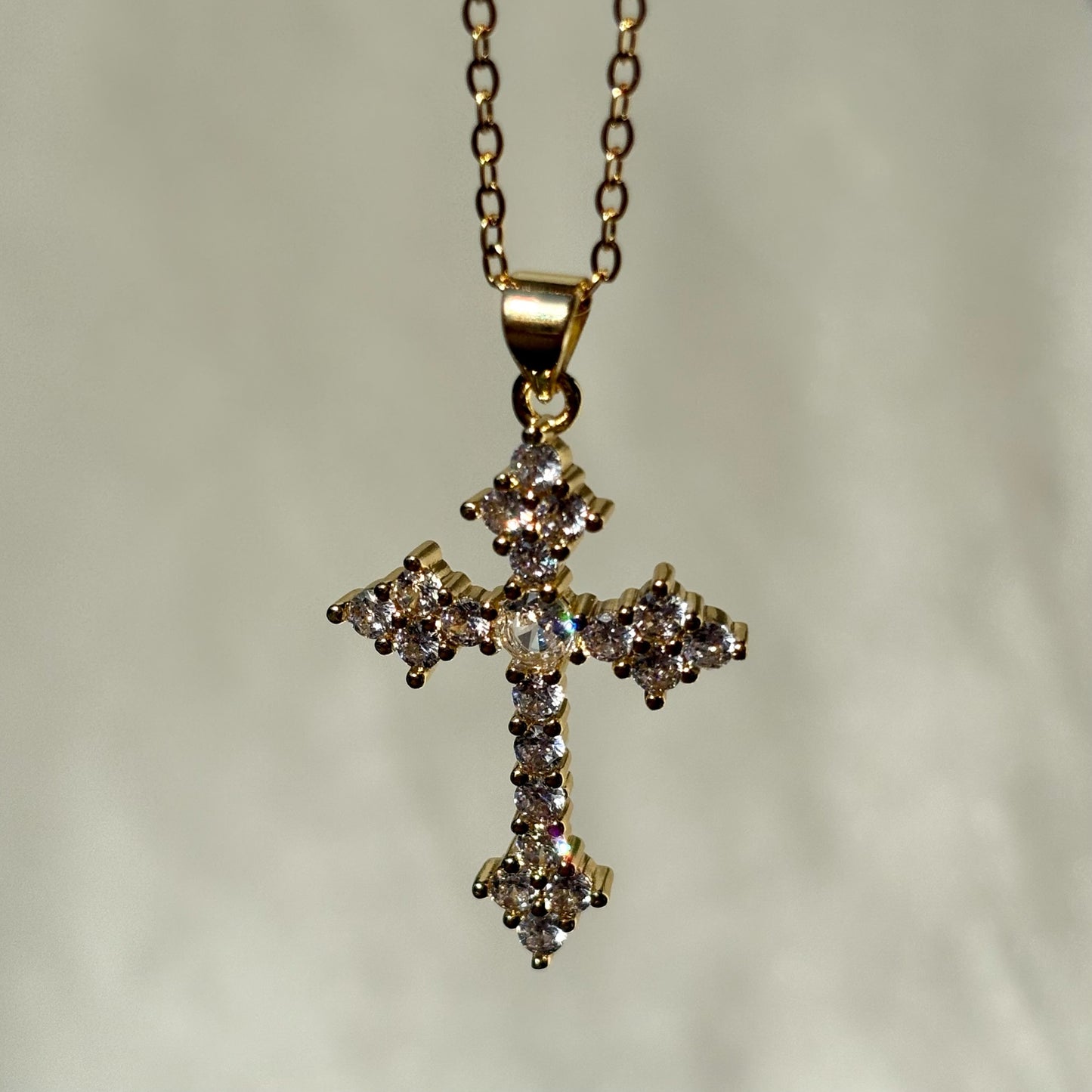 Twinkle cross necklace
