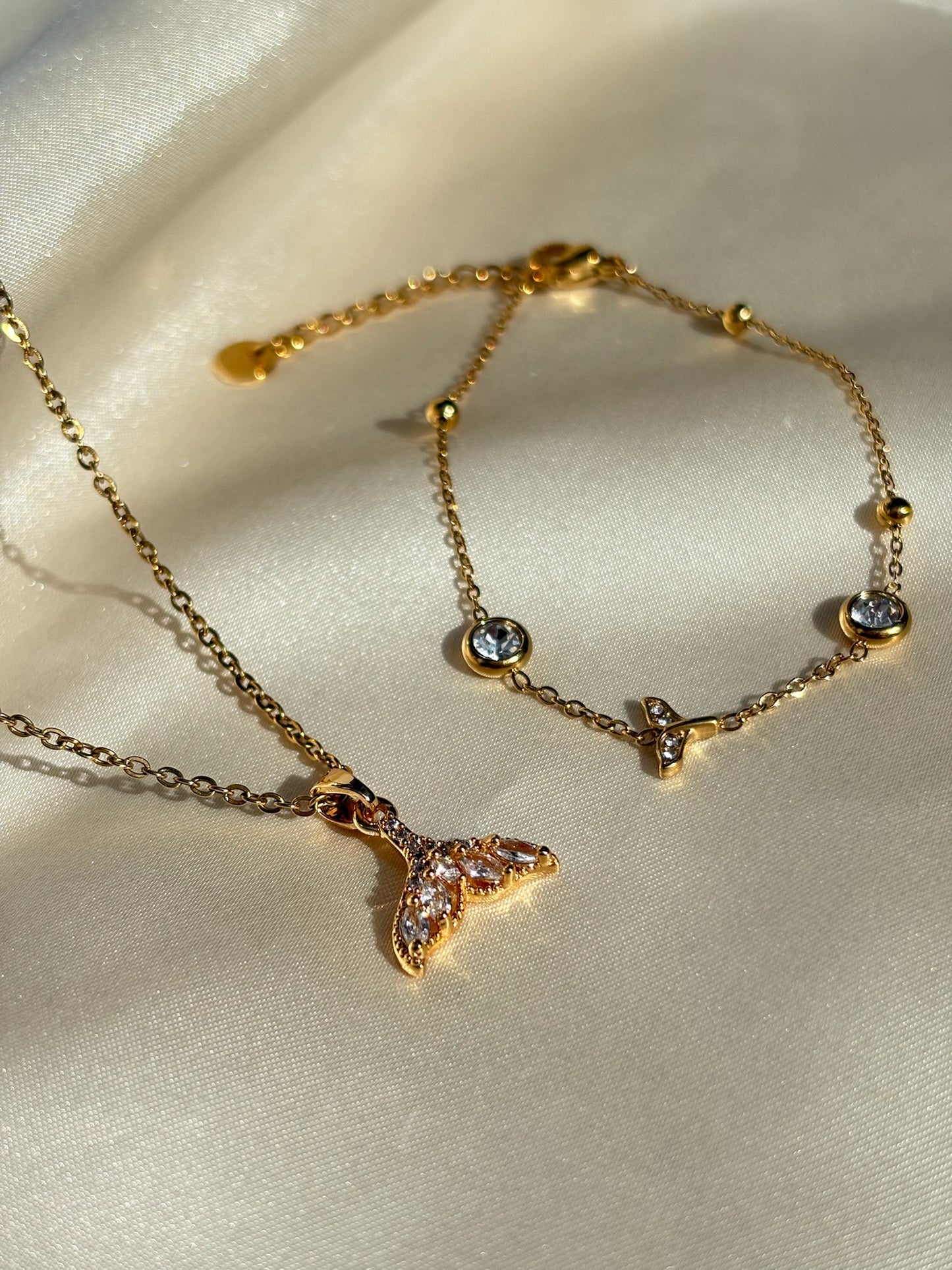 Naia bracelet