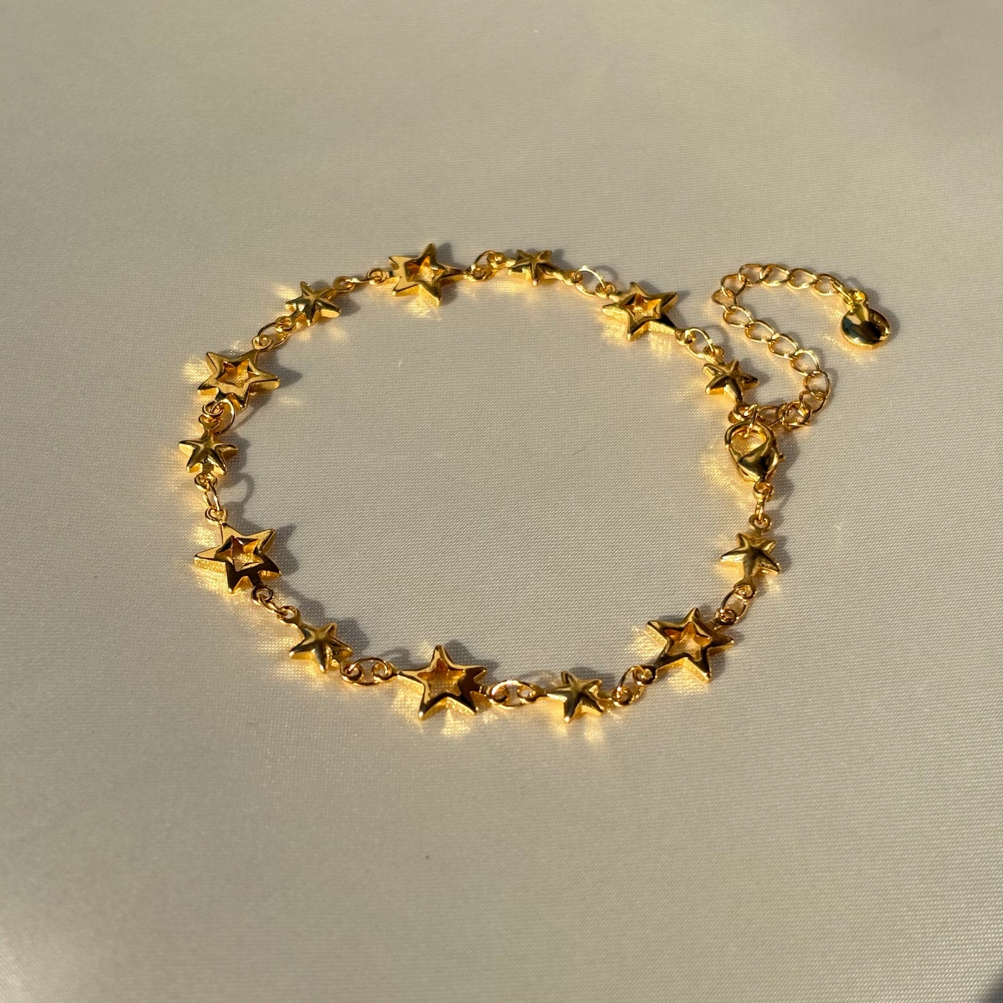 Twinkle star bracelet