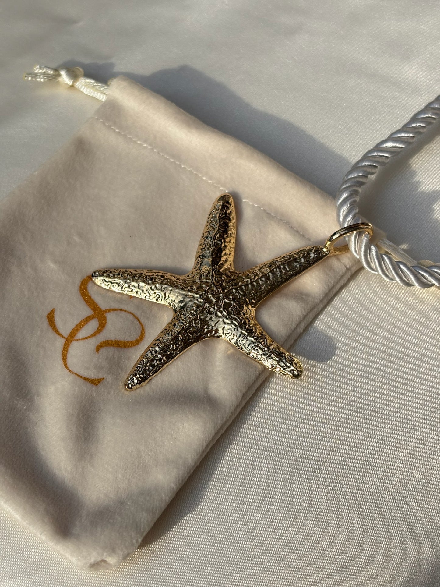 Starfish kiss