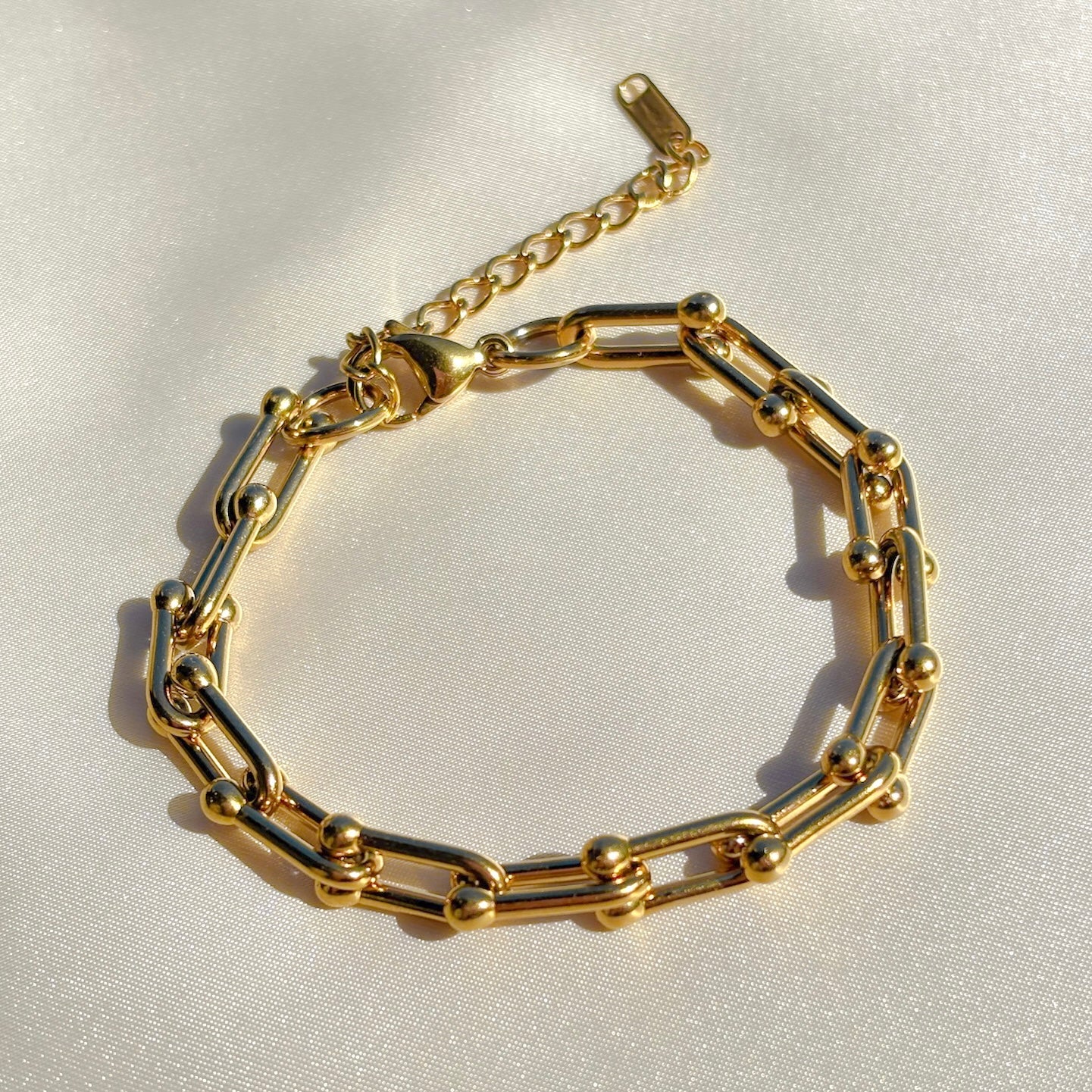 Sandy link bracelet