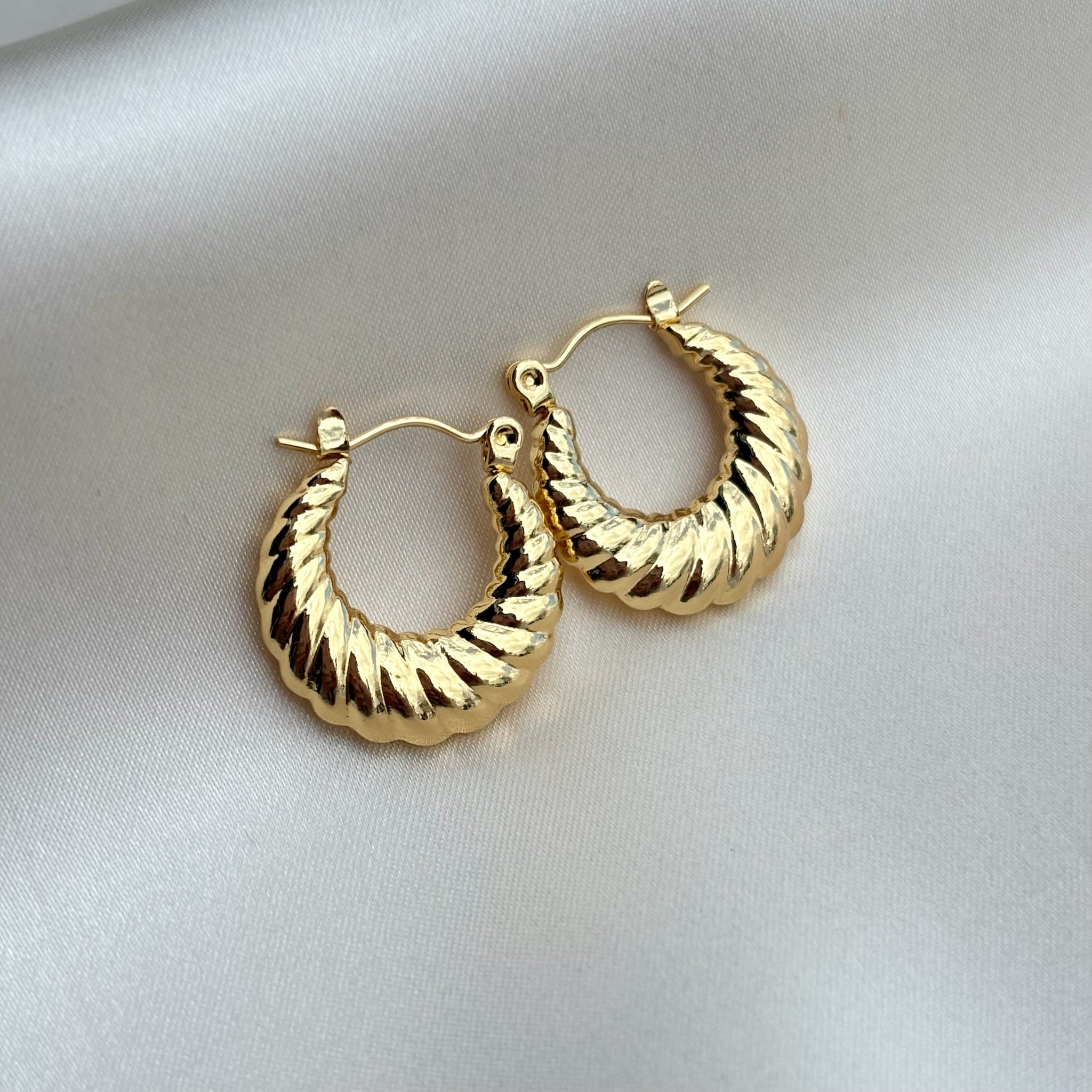 Spiral hoops