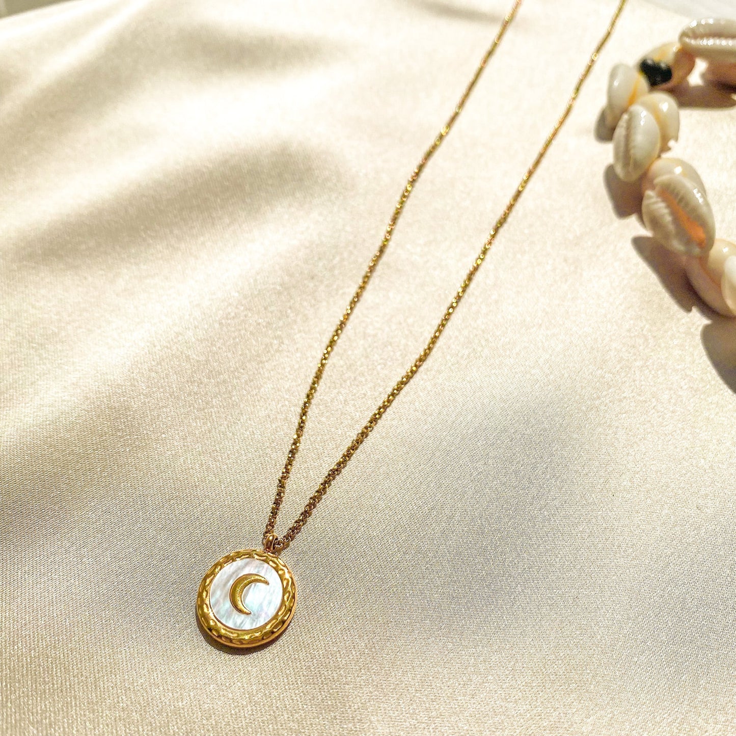 Moon shell necklace