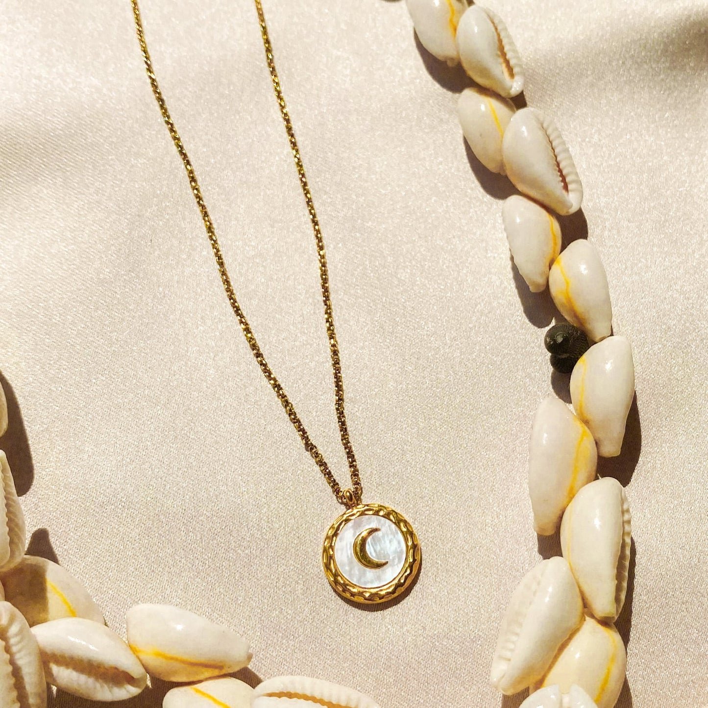 Moon shell necklace