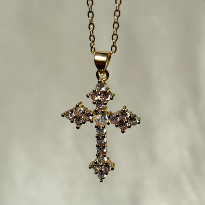 Twinkle cross necklace