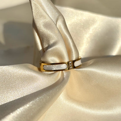 Ocean glow ring