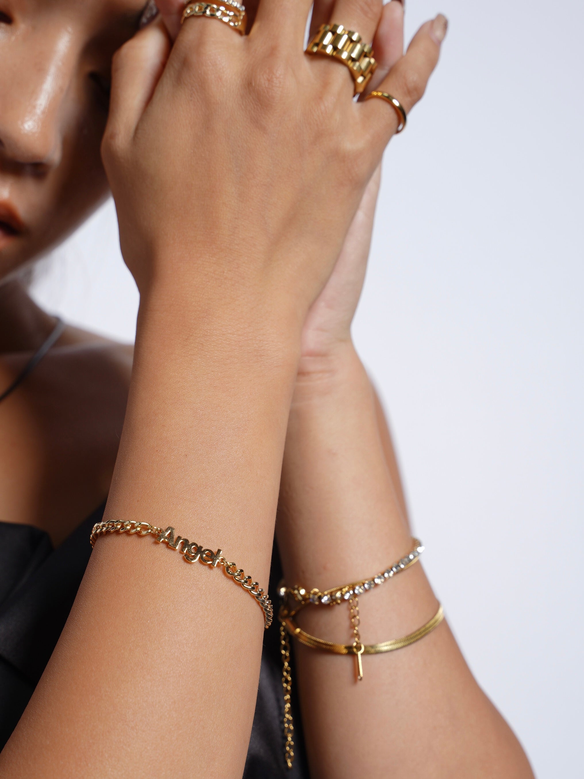 Name bracelet