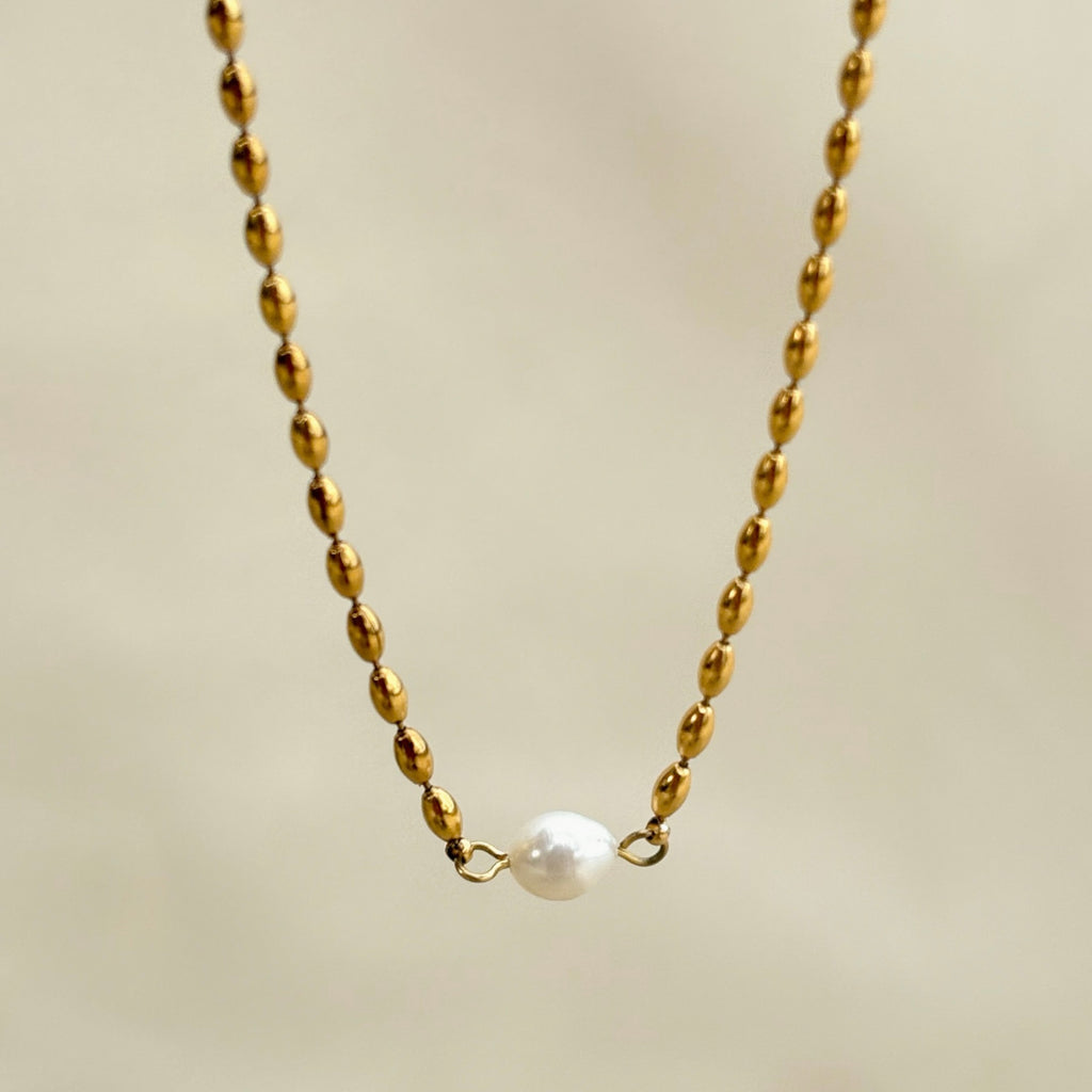 Pearl beads neckcace