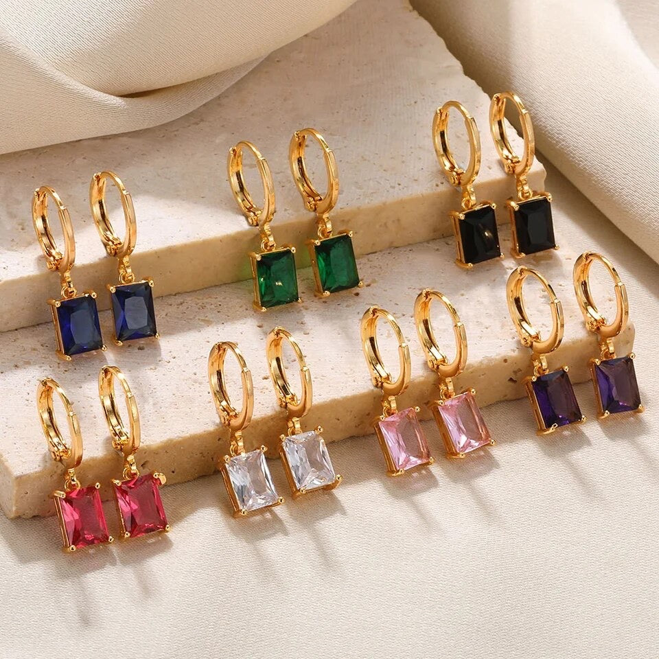 Crystal square pierce