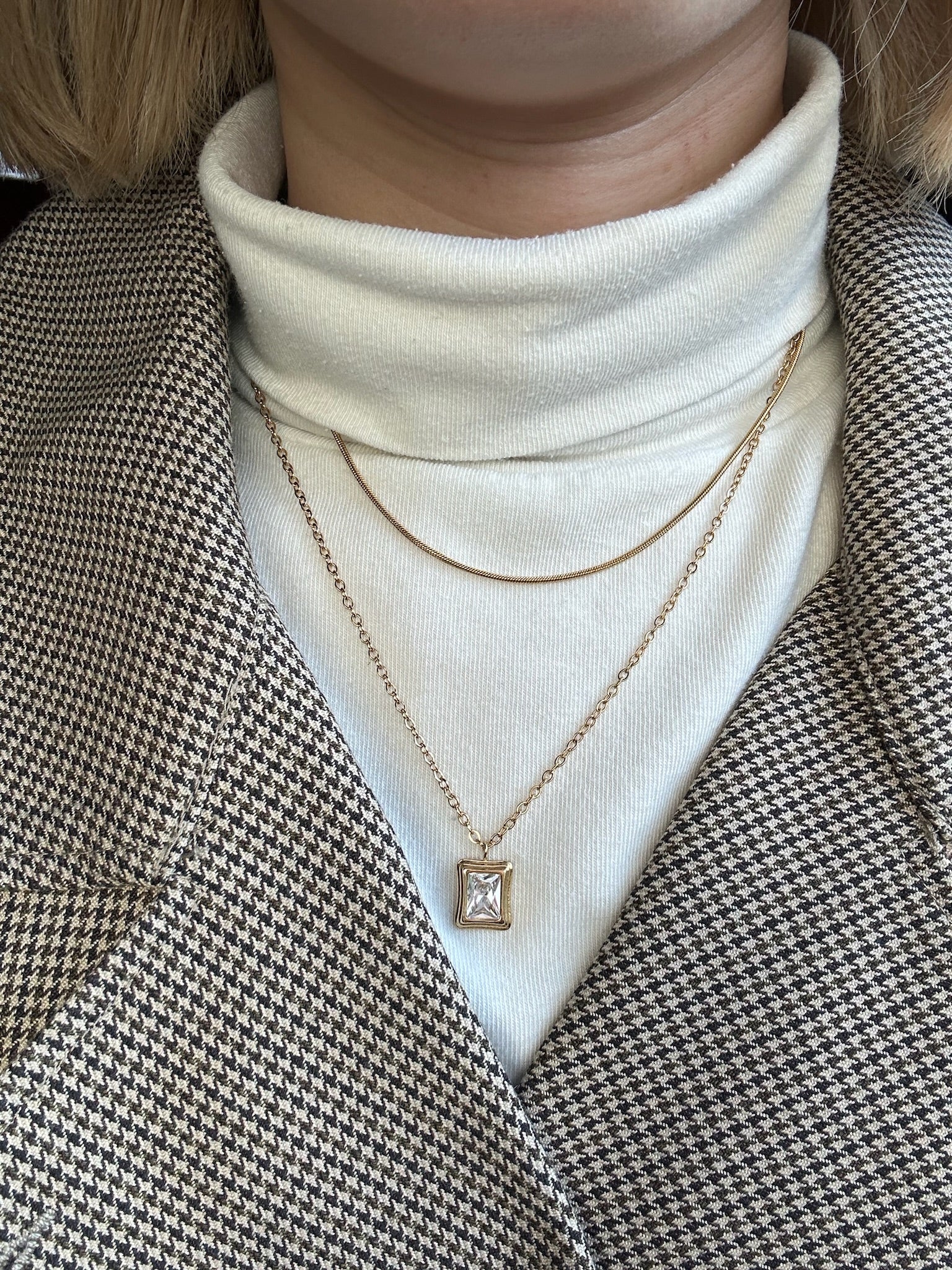 Layered crystal necklace
