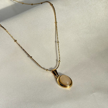 Moonlight stone necklace