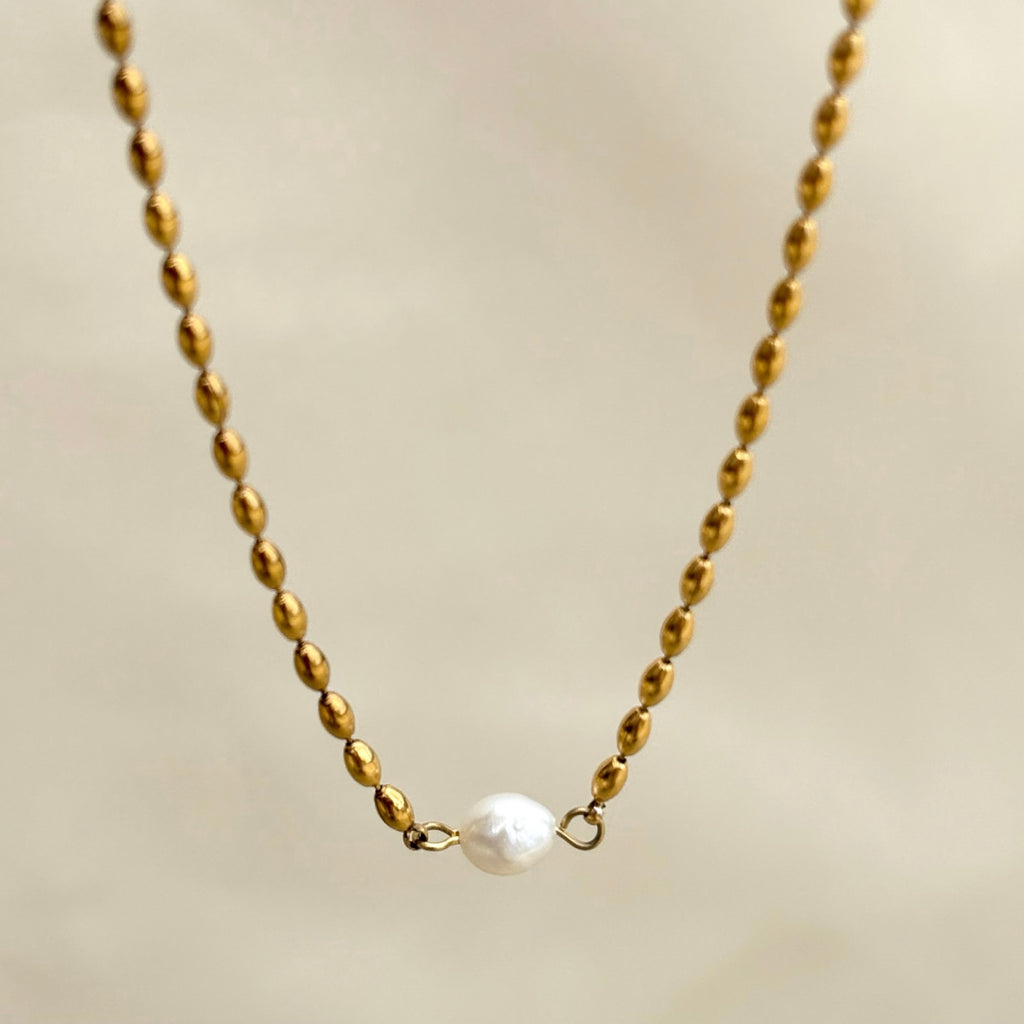 Pearl beads neckcace