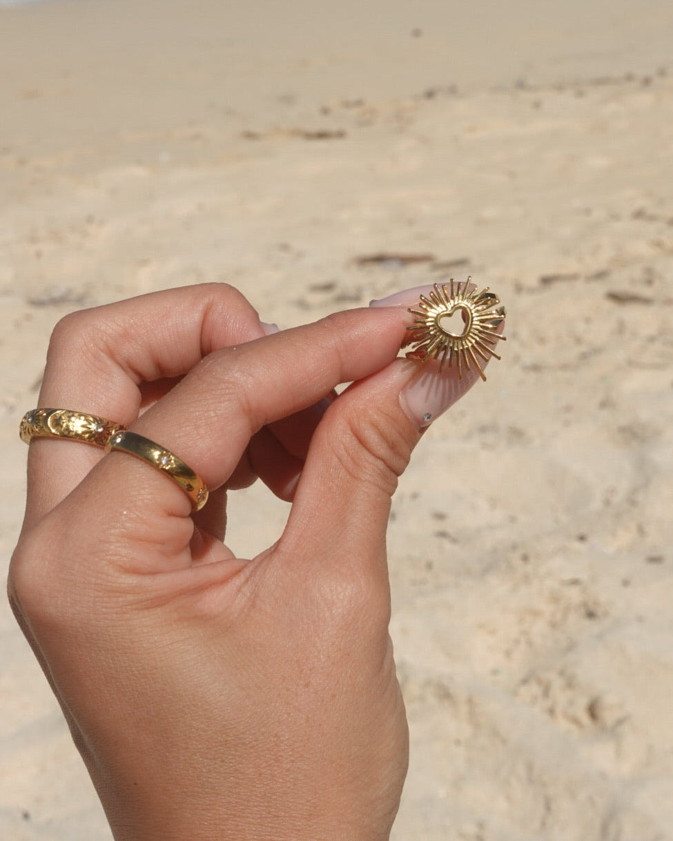 Sun kiss ring
