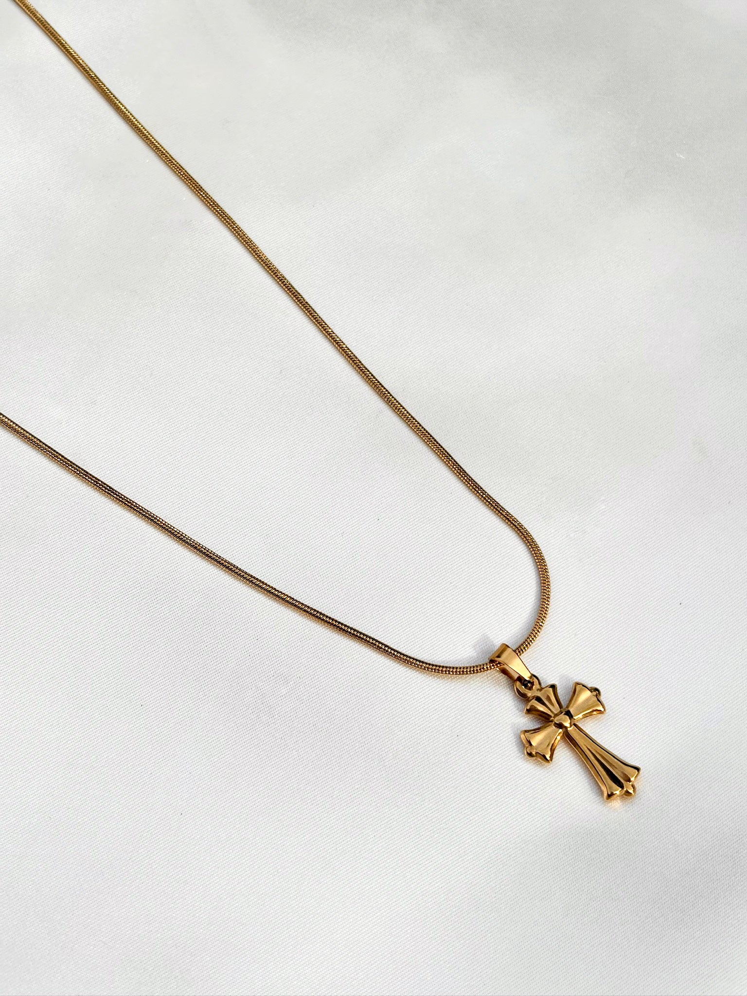 Mystic cross necklace