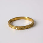 Etched thin ring