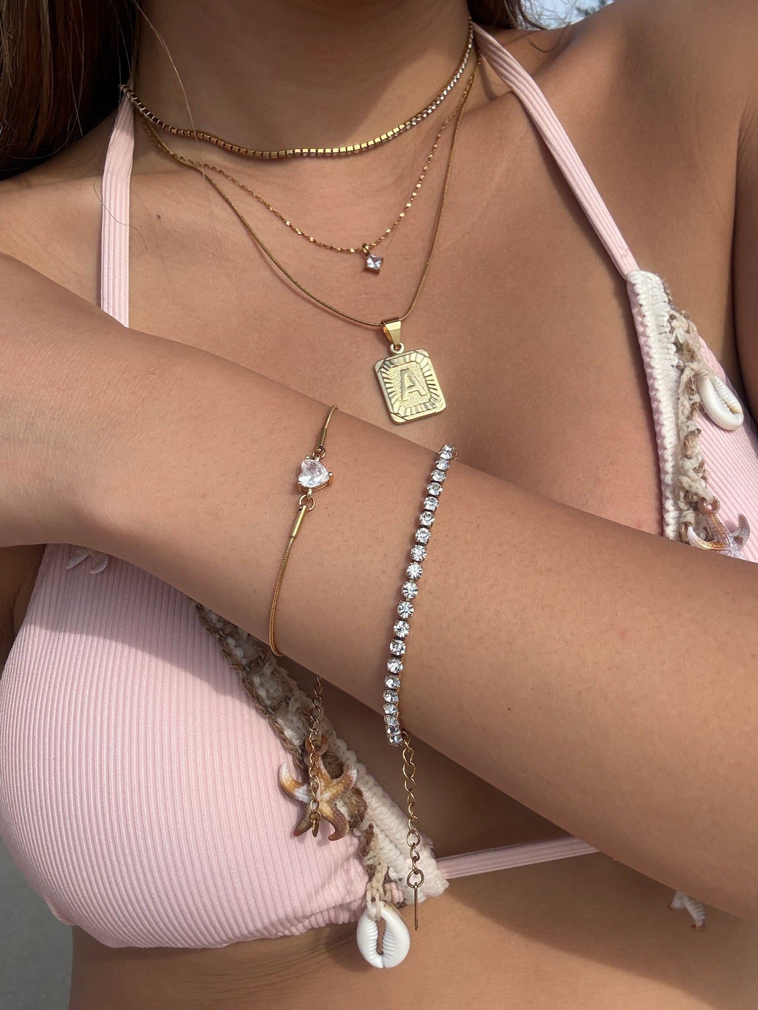Zirconia choker