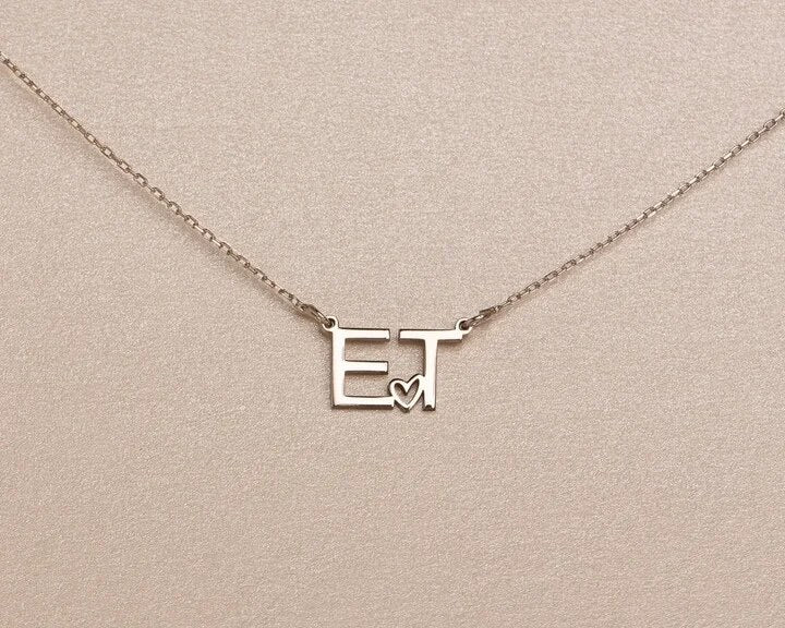 Love link necklace