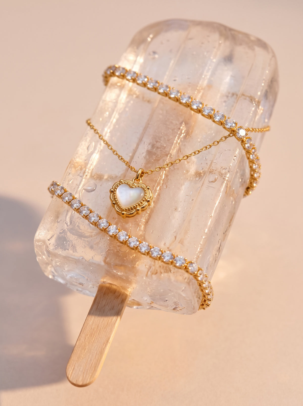 White heart necklace