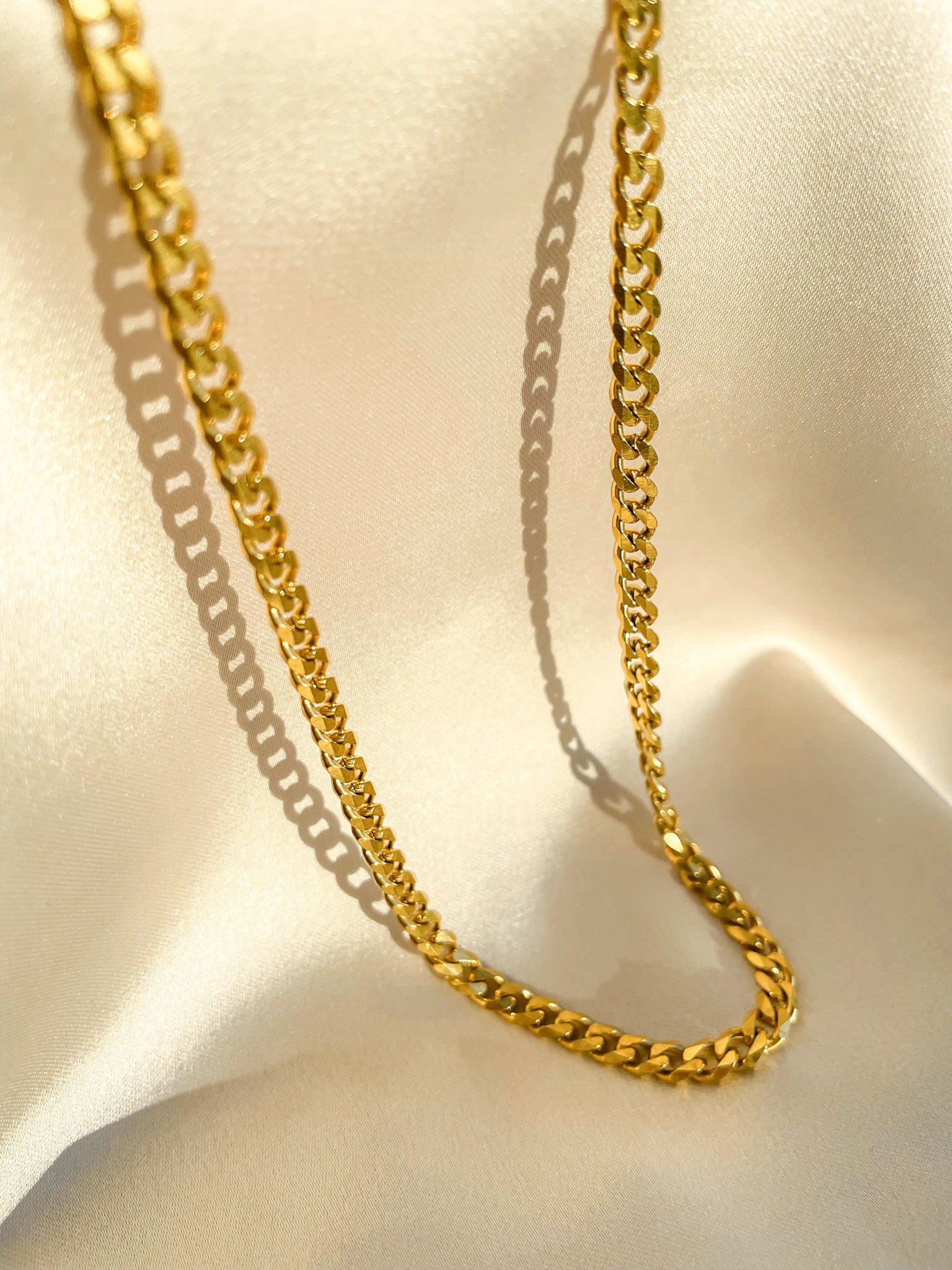 Lefua / Gold