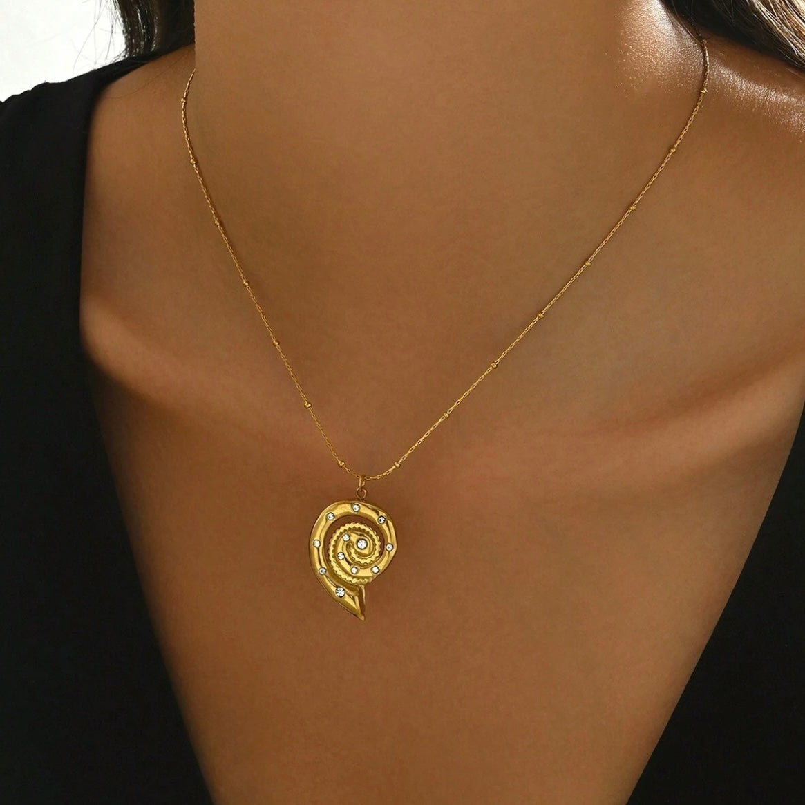 Moana spiral pendant