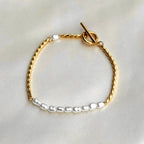 Lani pearl bracelet