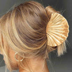 Shell hair clip