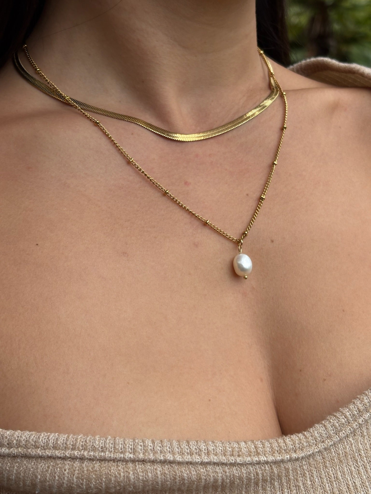 Pearl layered necklace