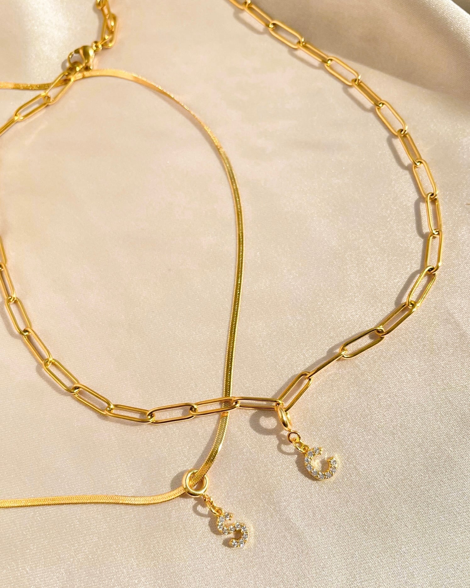 Twinkle letter chain