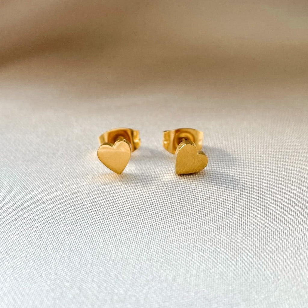 Gold heart pierce