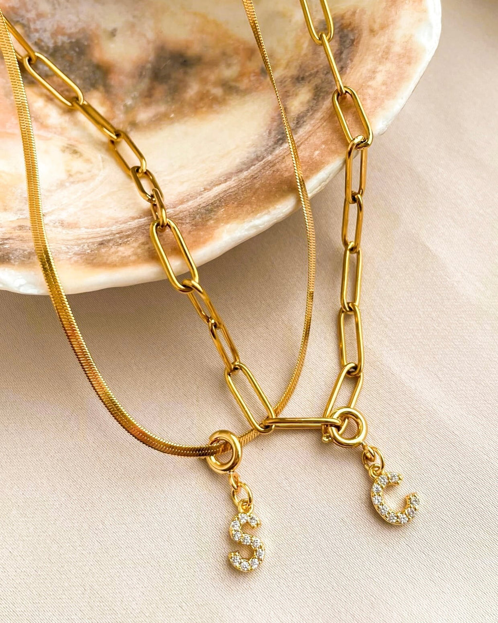 Twinkle letter chain