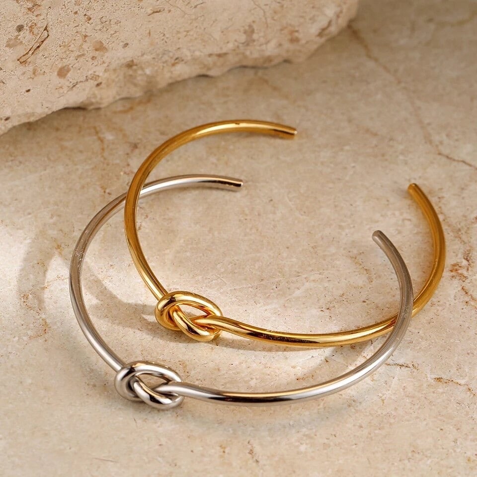 Grace bangle