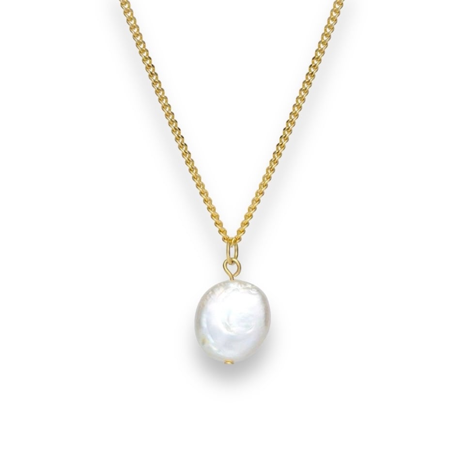 Natural pearl necklace