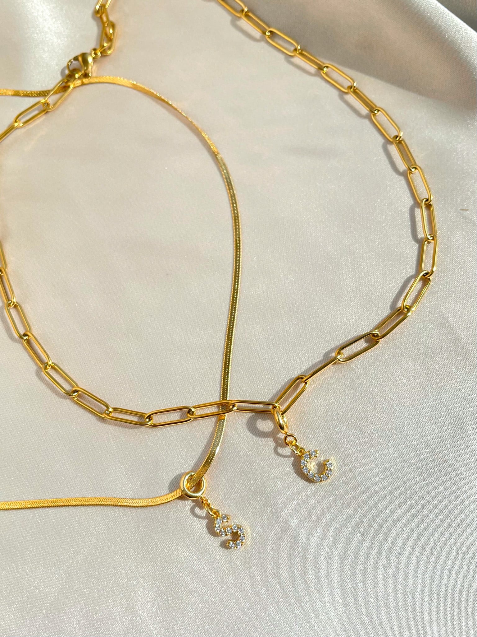 Twinkle letter chain